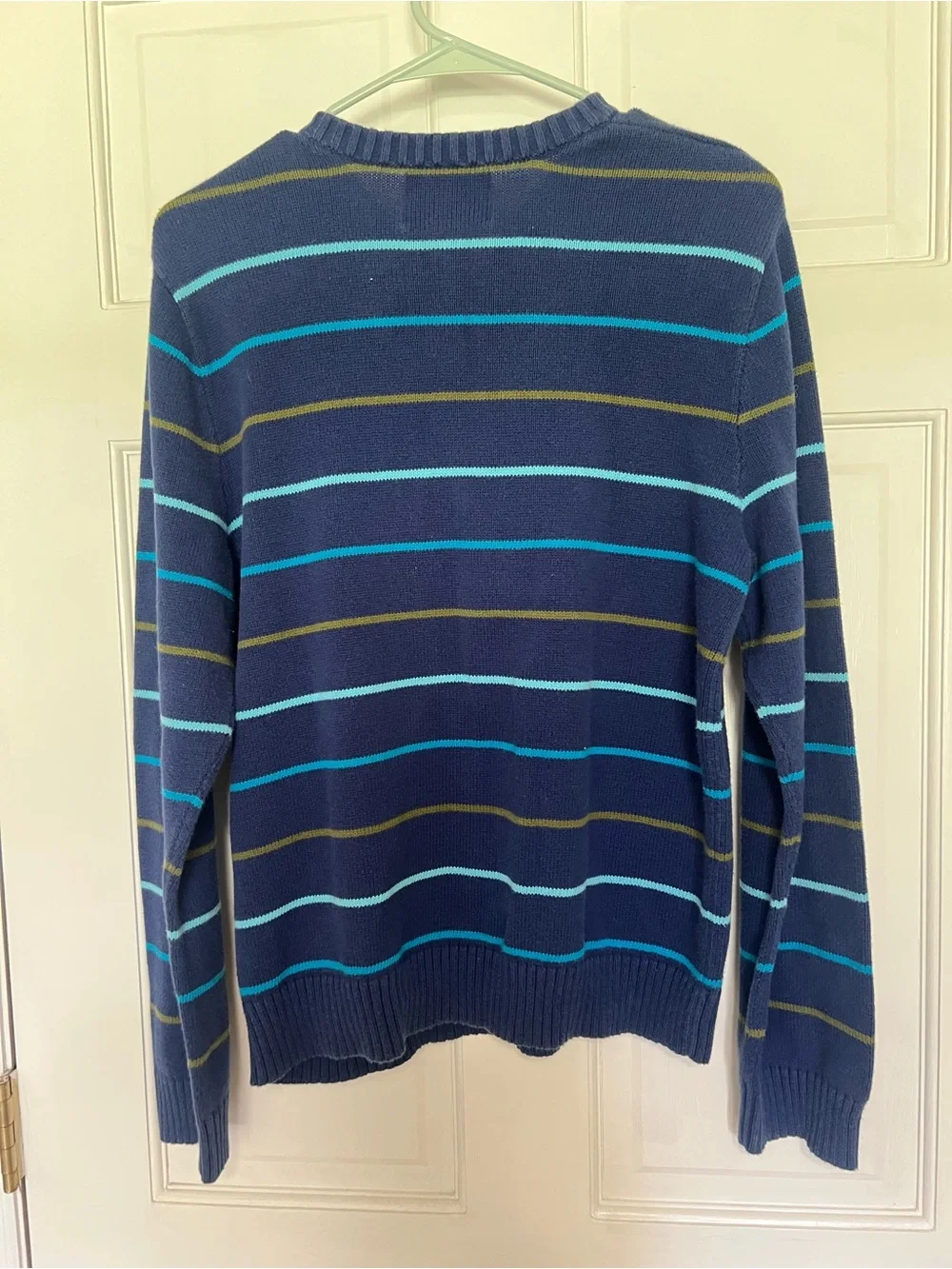 Vintage Holister Men’s Navy V-Neck Striped Sweater